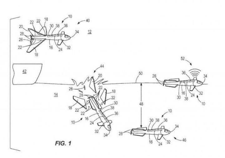 Boeing has patented a flying best drone, able to transform into a submarine
