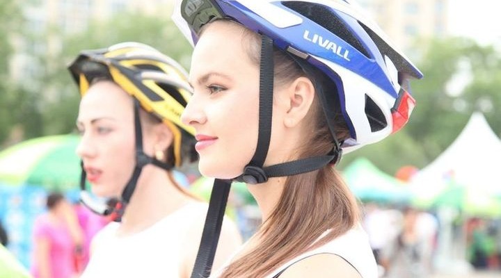 Livall - advanced bike helmet