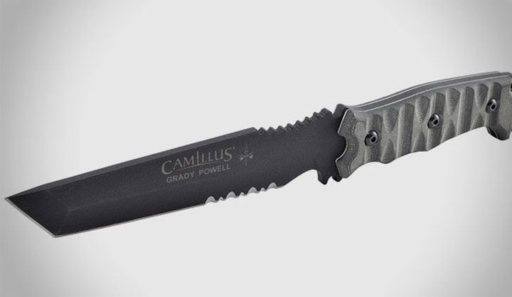 New utilitarian knives Camillus DAGR and Camillus SKOL