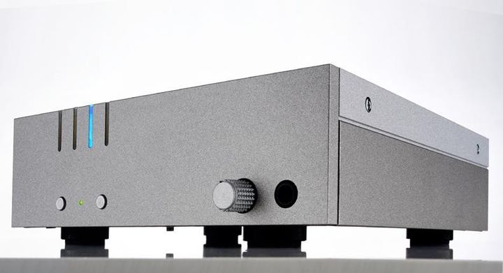 Review of the DAC / headphone amp Pathos Converto