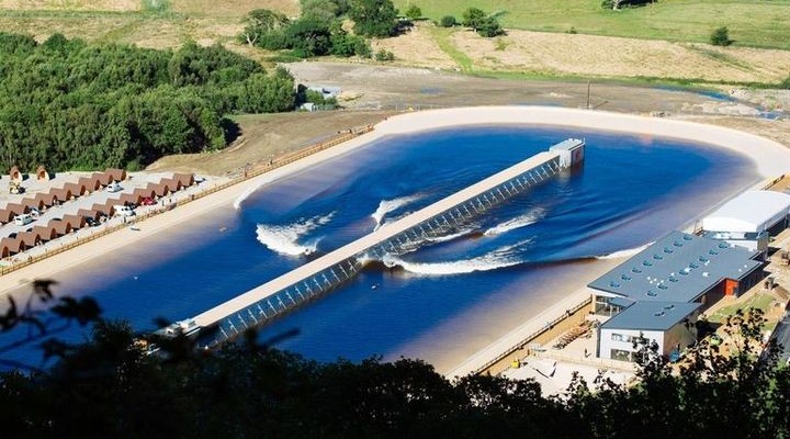 Surf Snowdonia - artificial lagoon surf