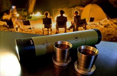 VSSL Flask Light - Flashlight with flask and compass