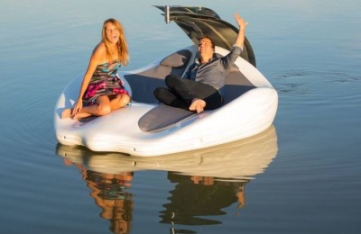 Chilli Island - Electric catamaran for lovers