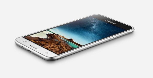 Samsung Galaxy J3⑥: exclusive for China with 5-inch AMOLED-display and a 2600 mAh battery